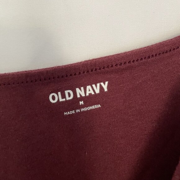 Old Navy Womens Ribbed Burgundy Bodysuit Spaghetti Straps Snap Closure Medium - Picture 4 of 8